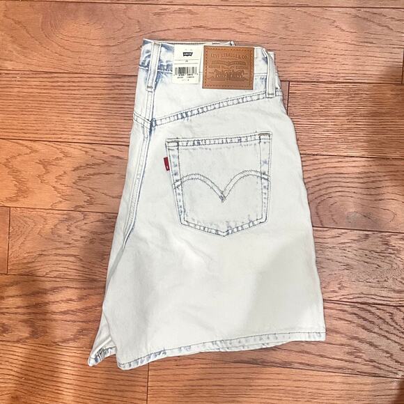 Levi's Vintage Inspired Lt Wash Coastal Denim Baggy Jean Short, Size 26, NWT - Picture 6 of 10
